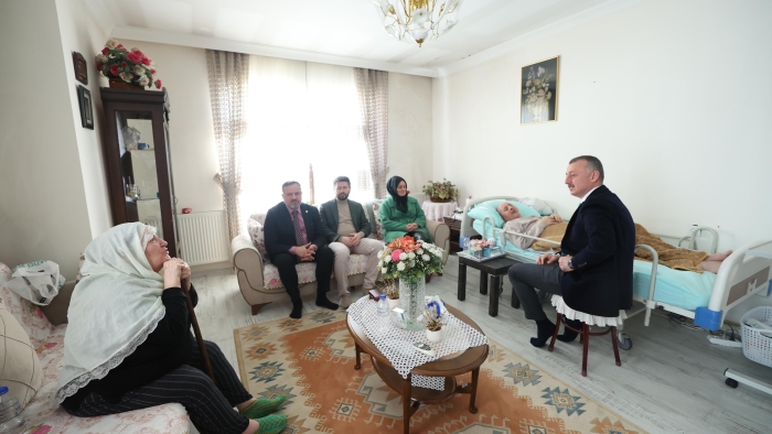 Başkan Büyükakın Ramazan Ayında Gönüllere Dokunmaya Devam Ediyor